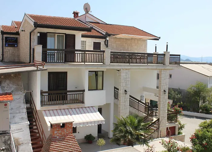 Apartment San Antonio-one Bedroom Ground Floor No 3 Ploce (Dubrovnik-Neretva)