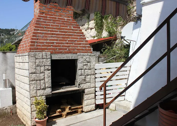 San Antonio-one Bedroom Ground Floor No 3 Ploce (Dubrovnik-Neretva)